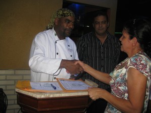 curso_de_cozinheiro_e_manipulador_de_alimentos_20130418_1273140175