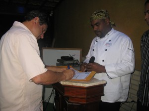 curso_de_cozinheiro_e_manipulador_de_alimentos_20130418_1952663137