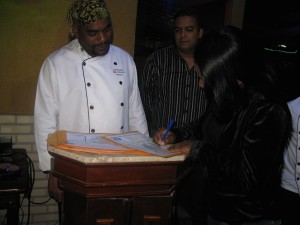 curso_de_cozinheiro_e_manipulador_de_alimentos_20130418_1965686917